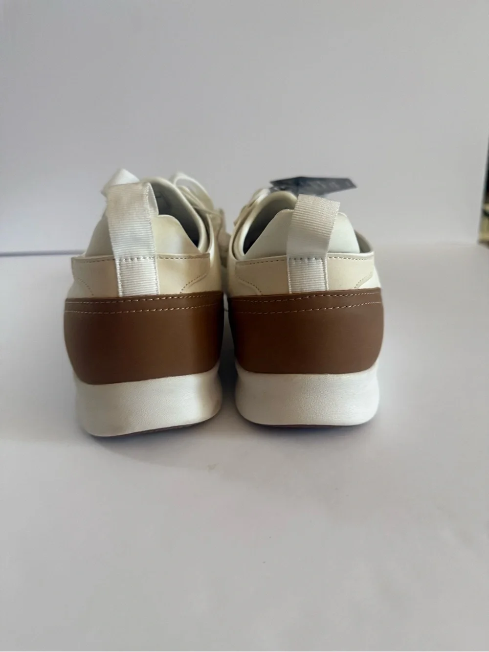 Steve madden Men's White Athletic Sneakers - Classic Comfort size 11